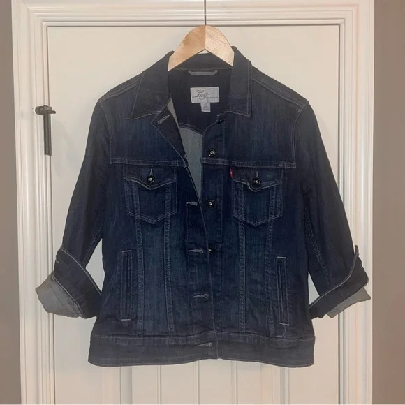 Levi's Dark Blue Jean Jacket - Picture 1 of 5